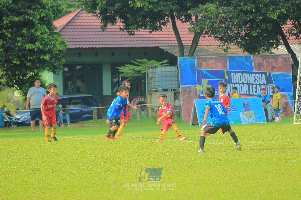 ijl u9 190426 steelford united vs gagak muda