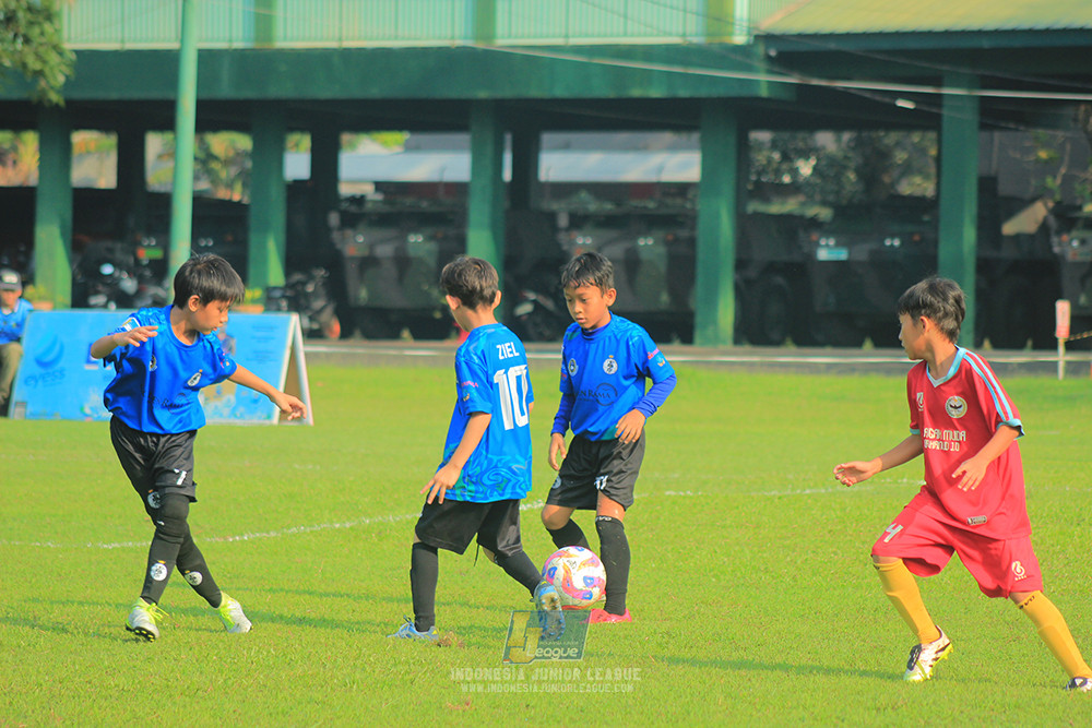ijl u9 190426 steelford united vs gagak muda