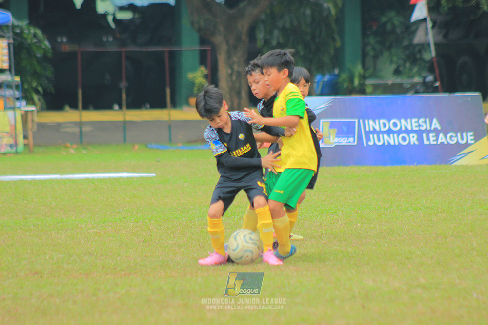 ijlu10 170825 brazillian soccer bintaro vs brazillian soccer lfa