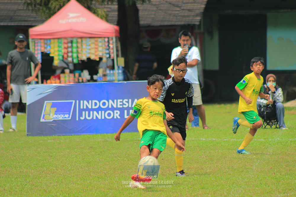 ijlu10 170825 brazillian soccer bintaro vs brazillian soccer lfa
