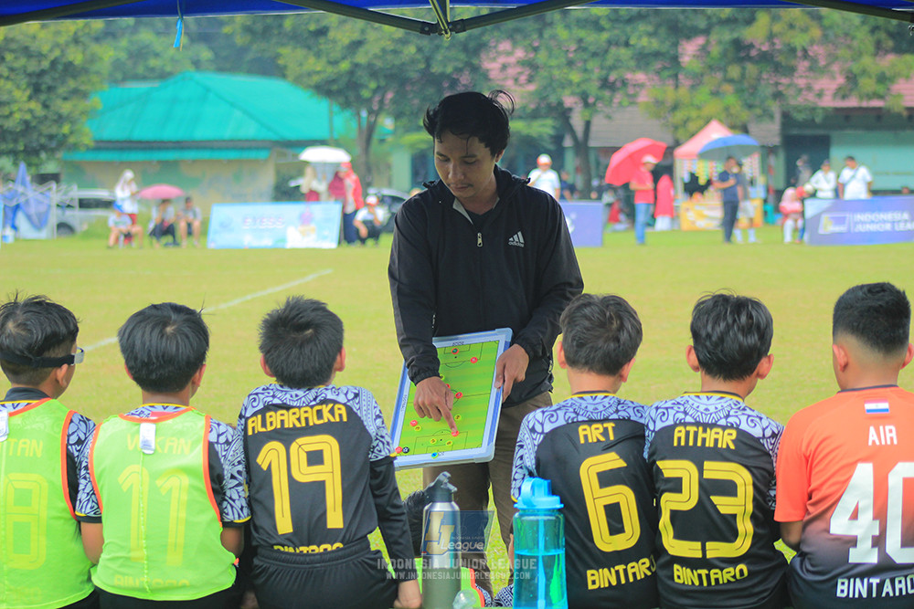 ijlu10 170825 brazillian soccer bintaro vs brazillian soccer lfa