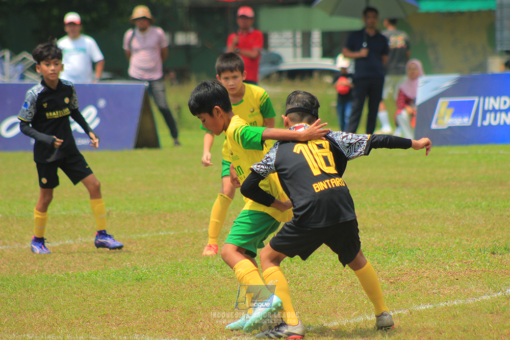 ijlu10 170825 brazillian soccer bintaro vs brazillian soccer lfa