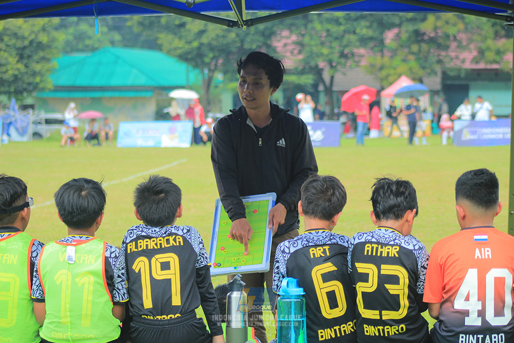 ijlu10 170825 brazillian soccer bintaro vs brazillian soccer lfa