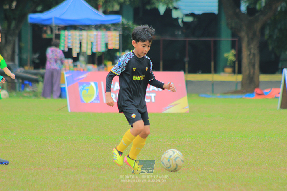 ijlu10 170825 brazillian soccer bintaro vs brazillian soccer lfa