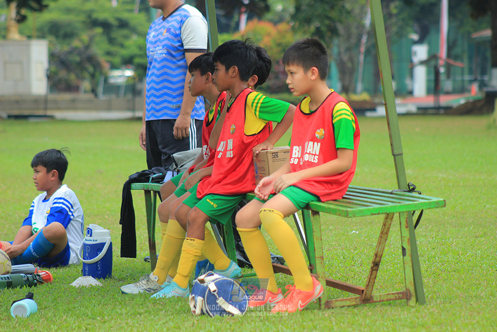ijlu10 170825 brazillian soccer bintaro vs brazillian soccer lfa