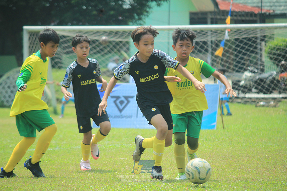 ijlu10 170825 brazillian soccer bintaro vs brazillian soccer lfa
