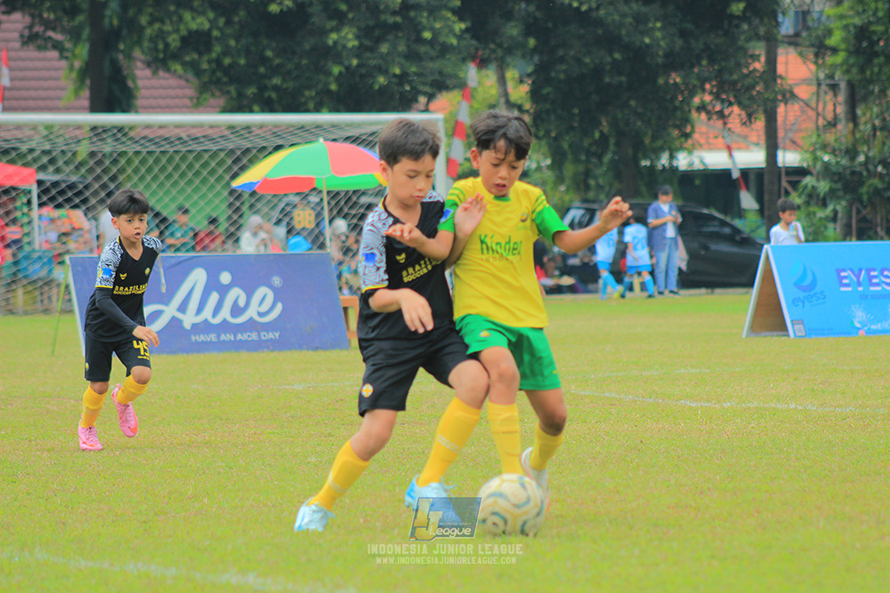ijlu10 170825 brazillian soccer bintaro vs brazillian soccer lfa