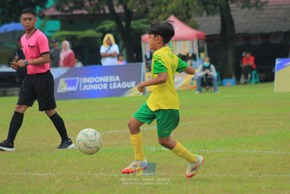 ijlu10 170825 brazillian soccer bintaro vs brazillian soccer lfa