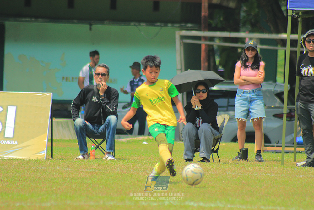 ijlu10 170825 brazillian soccer bintaro vs brazillian soccer lfa