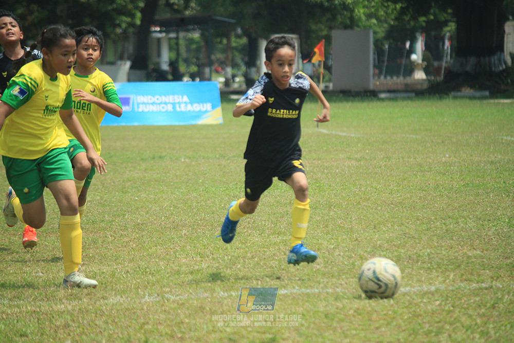 ijlu10 170825 brazillian soccer bintaro vs brazillian soccer lfa