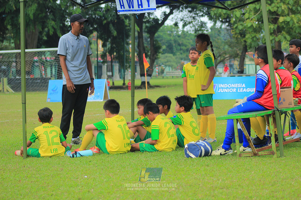 ijlu10 170825 brazillian soccer bintaro vs brazillian soccer lfa