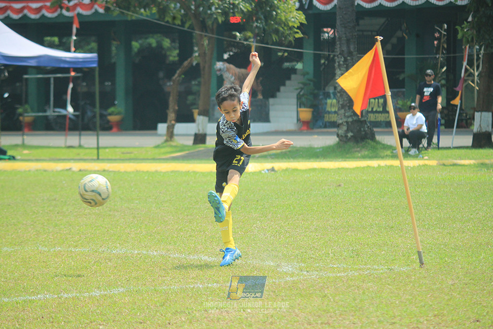 ijlu10 170825 brazillian soccer bintaro vs brazillian soccer lfa