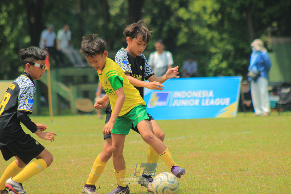 ijlu10 170825 brazillian soccer bintaro vs brazillian soccer lfa