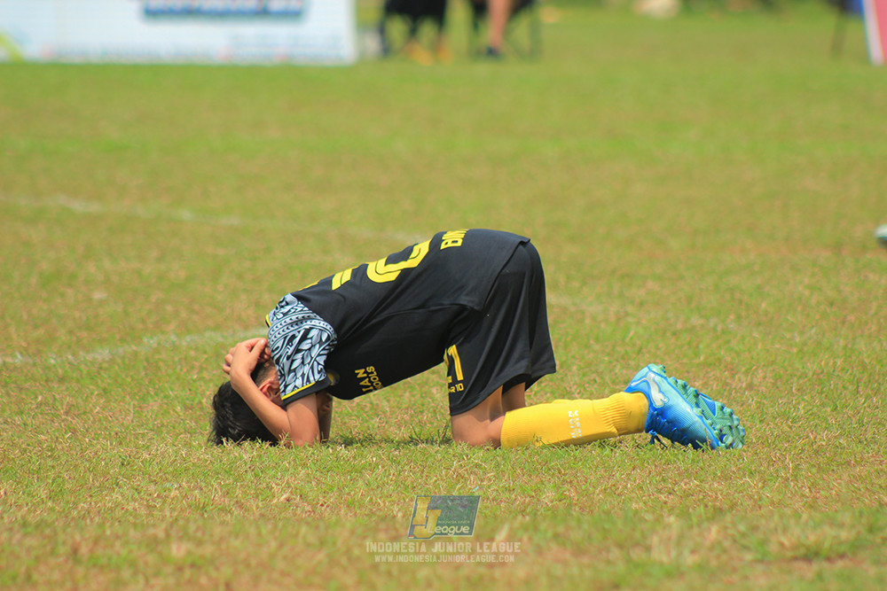 ijlu10 170825 brazillian soccer bintaro vs brazillian soccer lfa