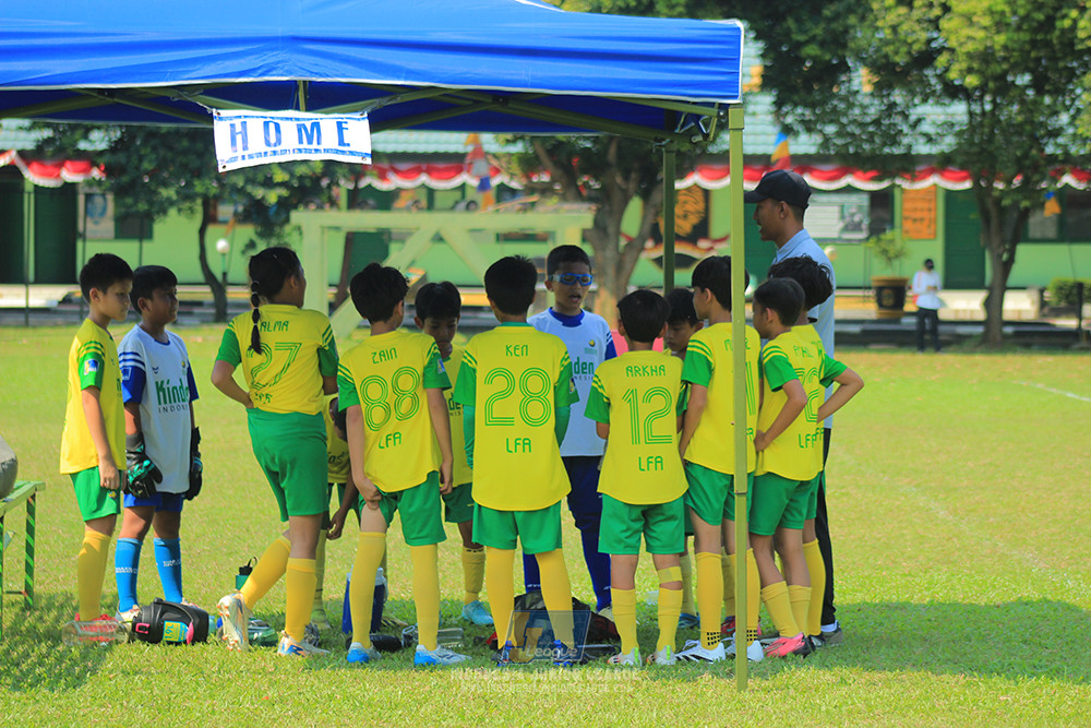 ijlu10 170825 brazillian soccer lfa vs pelita jaya soccer school