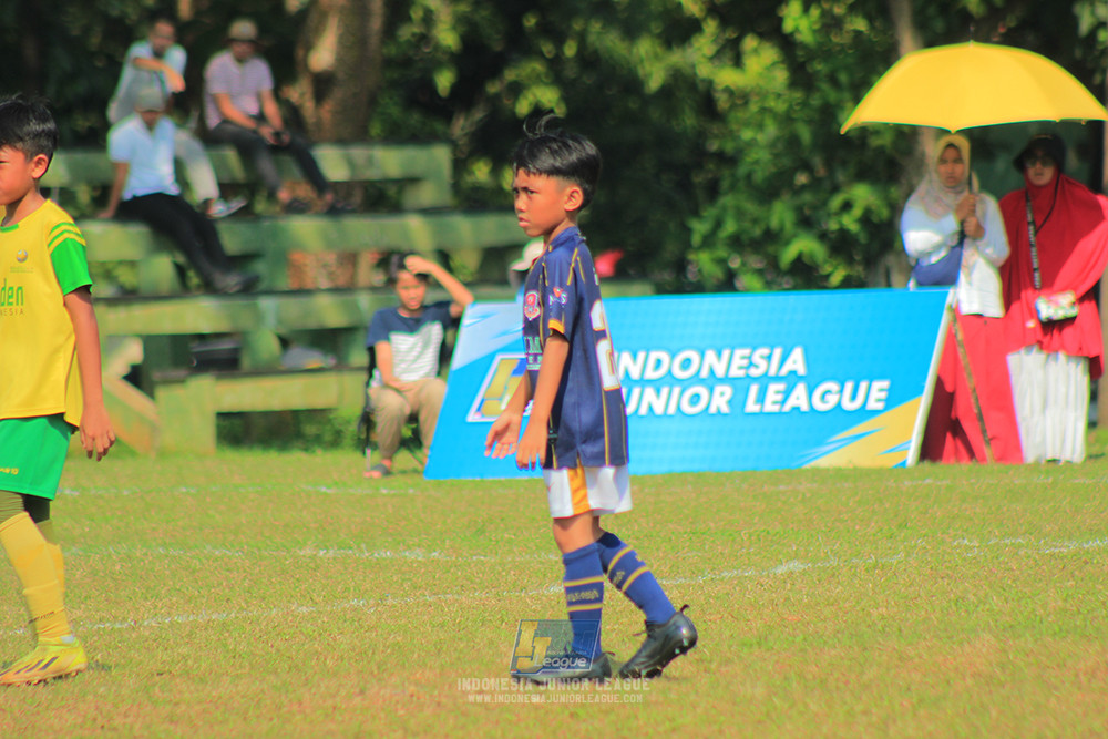 ijlu10 170825 brazillian soccer lfa vs pelita jaya soccer school
