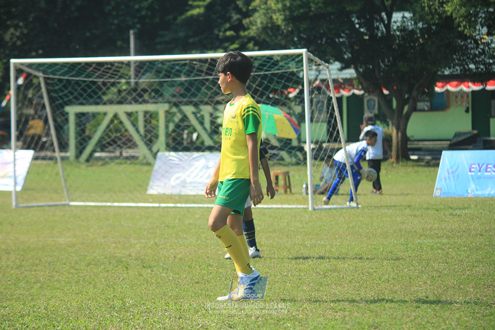 ijlu10 170825 brazillian soccer lfa vs pelita jaya soccer school