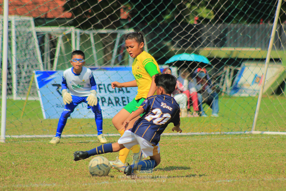 ijlu10 170825 brazillian soccer lfa vs pelita jaya soccer school
