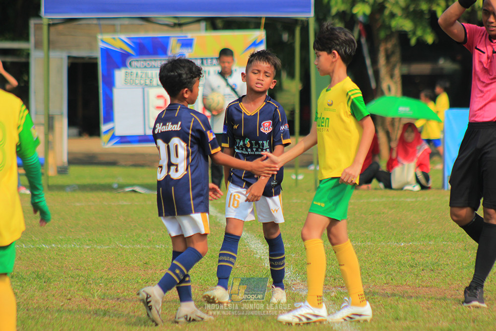 ijlu10 170825 brazillian soccer lfa vs pelita jaya soccer school