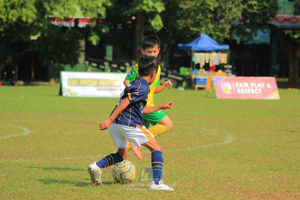 ijlu10 170825 brazillian soccer lfa vs pelita jaya soccer school