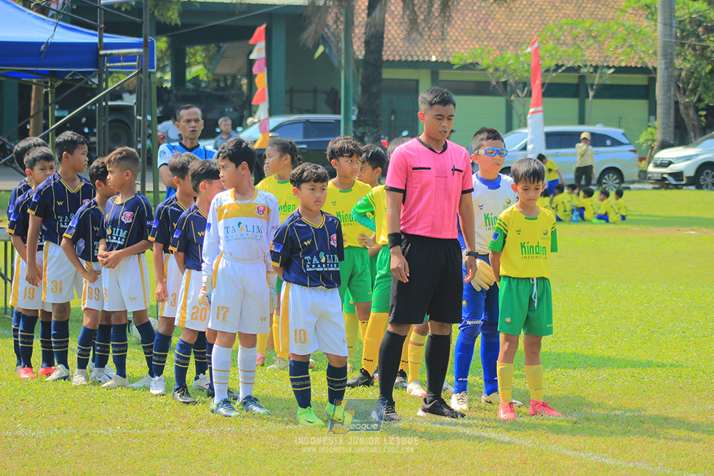 ijlu10 170825 brazillian soccer lfa vs pelita jaya soccer school