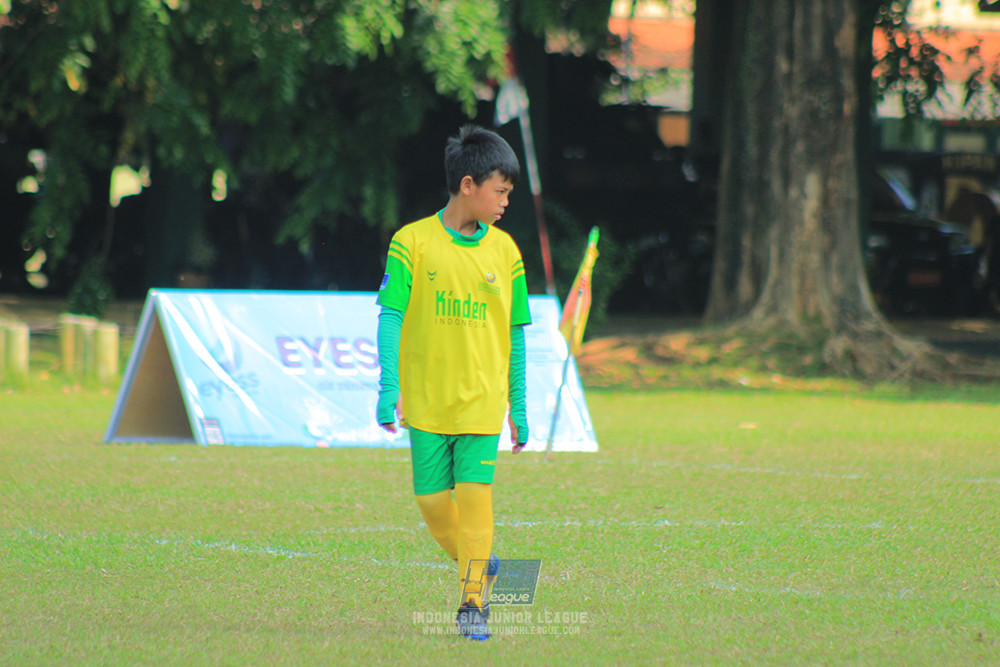 ijlu10 170825 brazillian soccer lfa vs pelita jaya soccer school