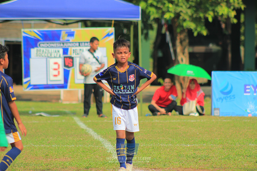 ijlu10 170825 brazillian soccer lfa vs pelita jaya soccer school