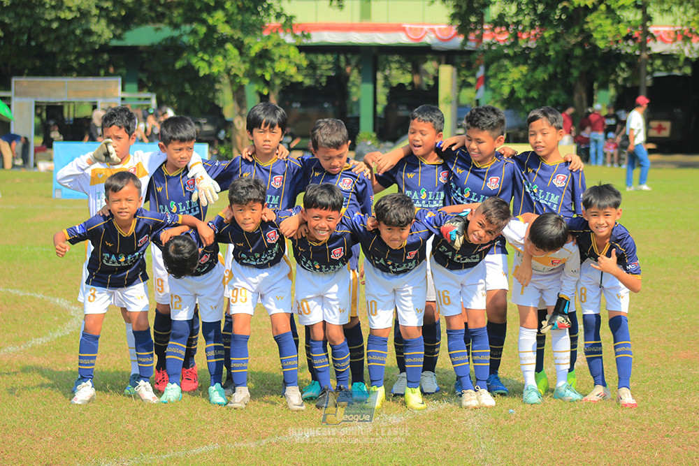 ijlu10 170825 brazillian soccer lfa vs pelita jaya soccer school