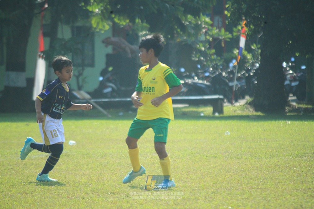 ijlu10 170825 brazillian soccer lfa vs pelita jaya soccer school