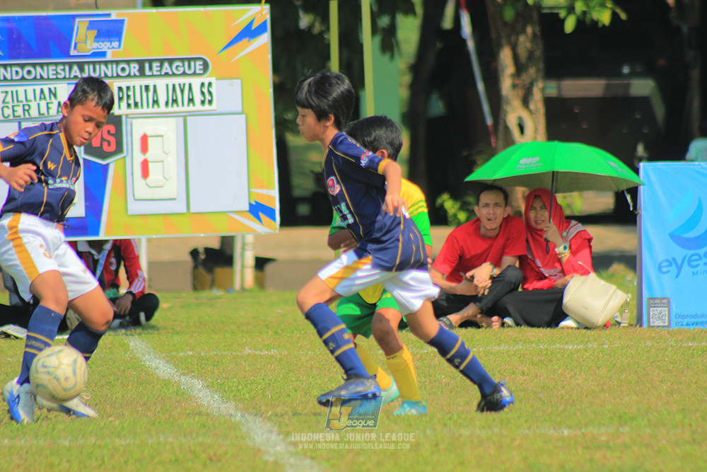 ijlu10 170825 brazillian soccer lfa vs pelita jaya soccer school