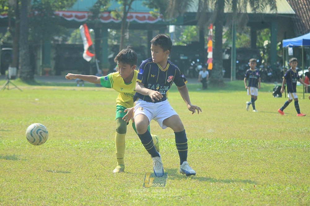 ijlu10 170825 brazillian soccer lfa vs pelita jaya soccer school
