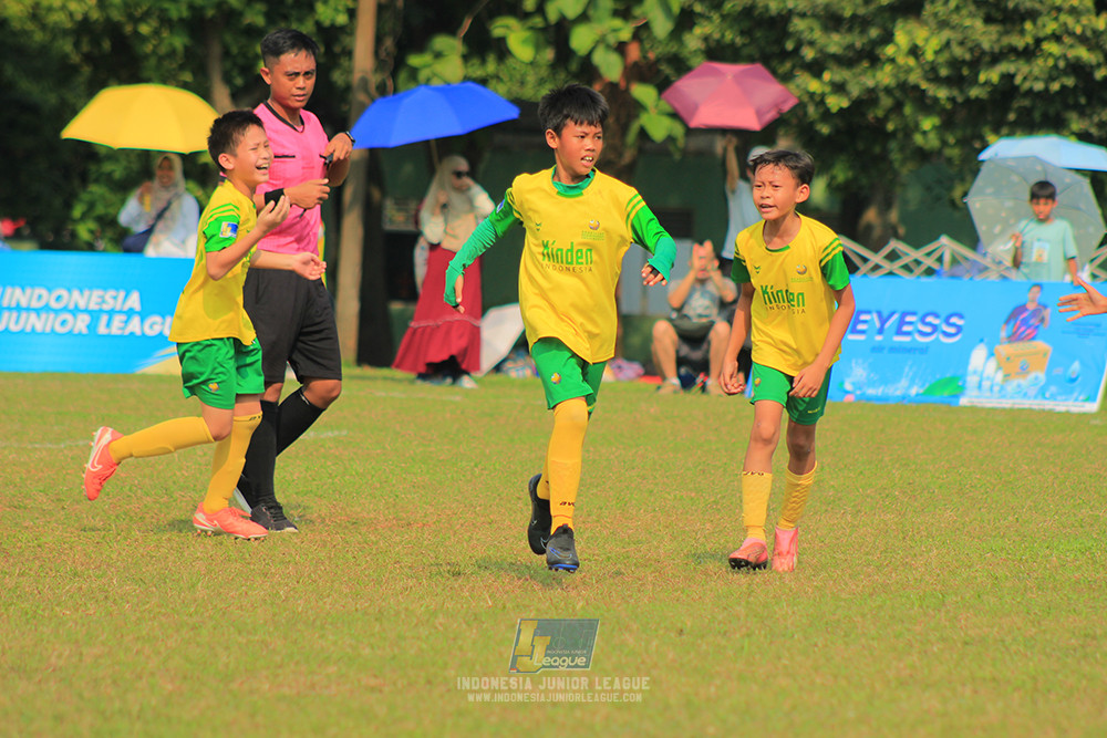 ijlu10 170825 brazillian soccer lfa vs pelita jaya soccer school