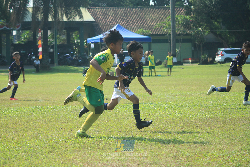 ijlu10 170825 brazillian soccer lfa vs pelita jaya soccer school