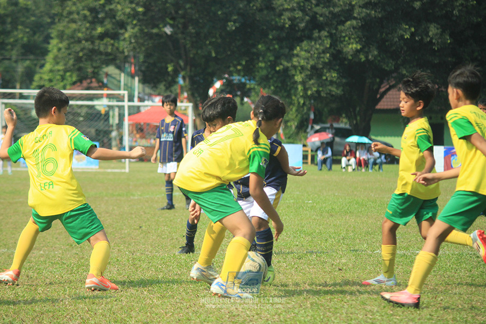 ijlu10 170825 brazillian soccer lfa vs pelita jaya soccer school