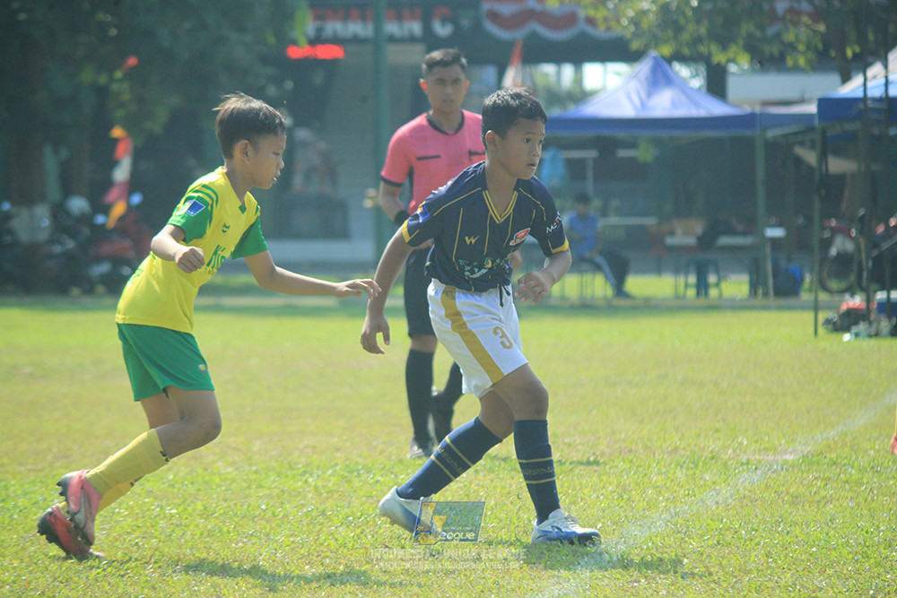 ijlu10 170825 brazillian soccer lfa vs pelita jaya soccer school