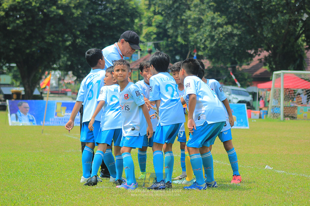 ijlu10 170825 pelita jaya soccer school vs brazillian soccer serpong