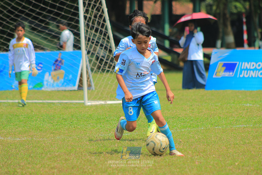 ijlu10 170825 pelita jaya soccer school vs brazillian soccer serpong
