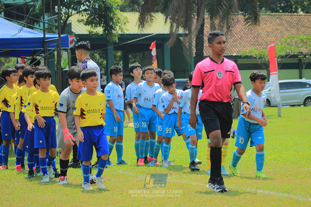 ijlu10 170825 pelita jaya soccer school vs brazillian soccer serpong