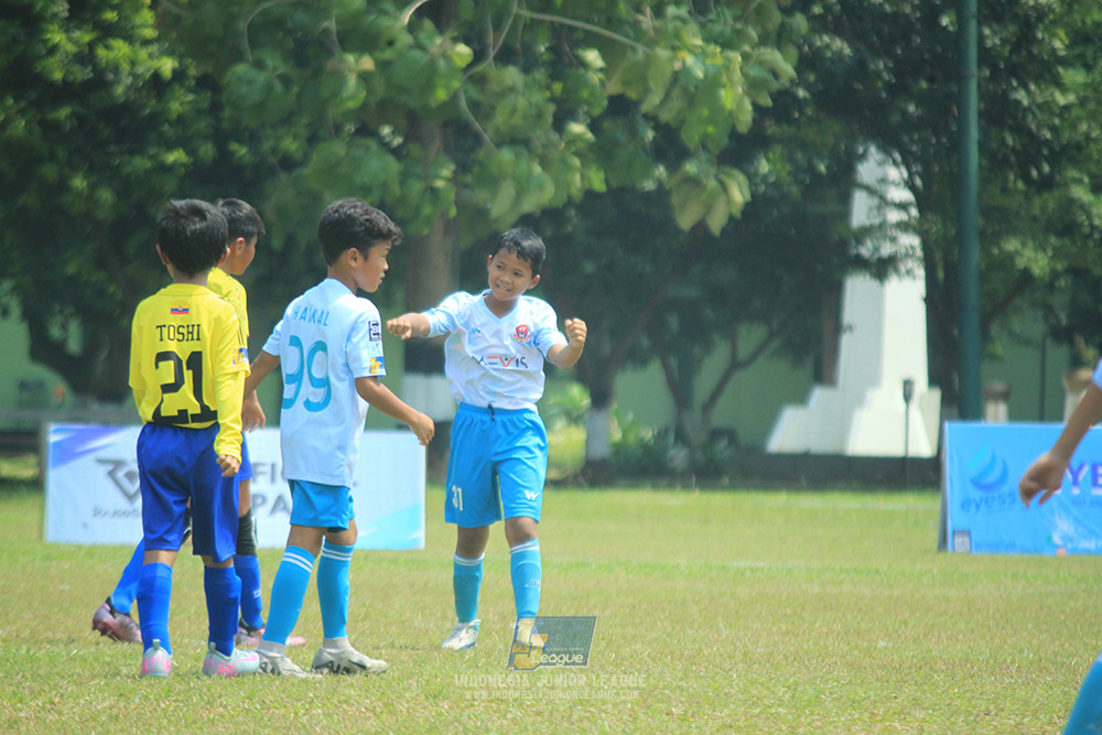 ijlu10 170825 pelita jaya soccer school vs brazillian soccer serpong