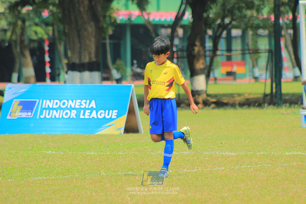 ijlu10 170825 pelita jaya soccer school vs brazillian soccer serpong