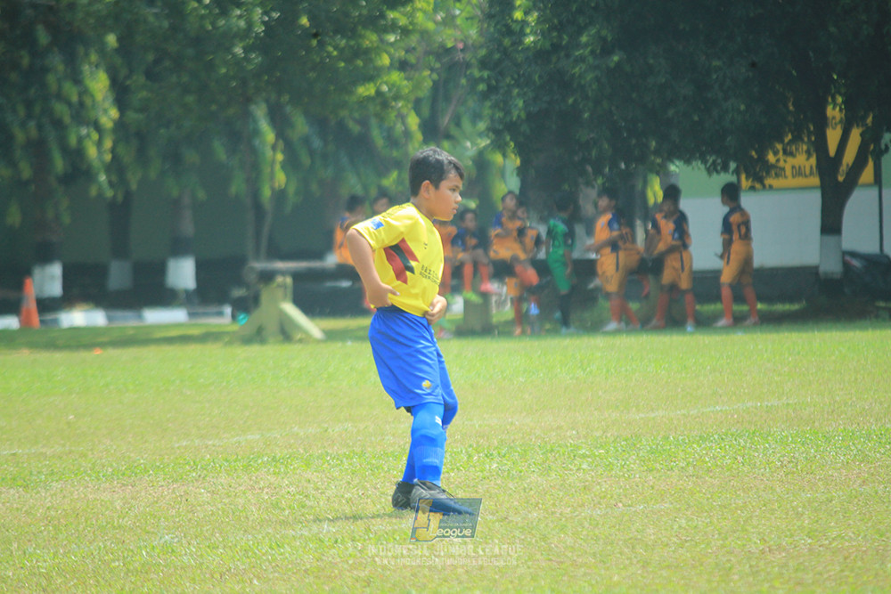 ijlu10 170825 pelita jaya soccer school vs brazillian soccer serpong