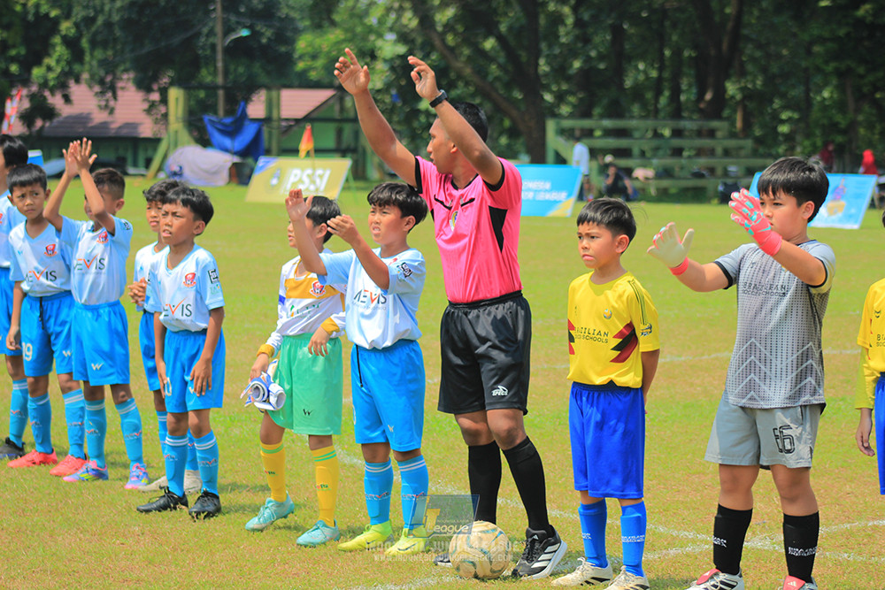 ijlu10 170825 pelita jaya soccer school vs brazillian soccer serpong