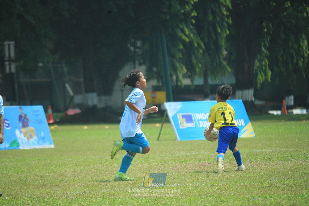ijlu10 170825 pelita jaya soccer school vs brazillian soccer serpong