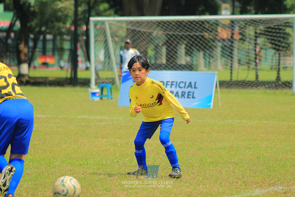 ijlu10 170825 pelita jaya soccer school vs brazillian soccer serpong