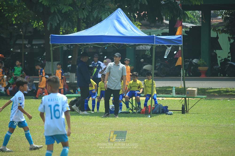 ijlu10 170825 pelita jaya soccer school vs brazillian soccer serpong