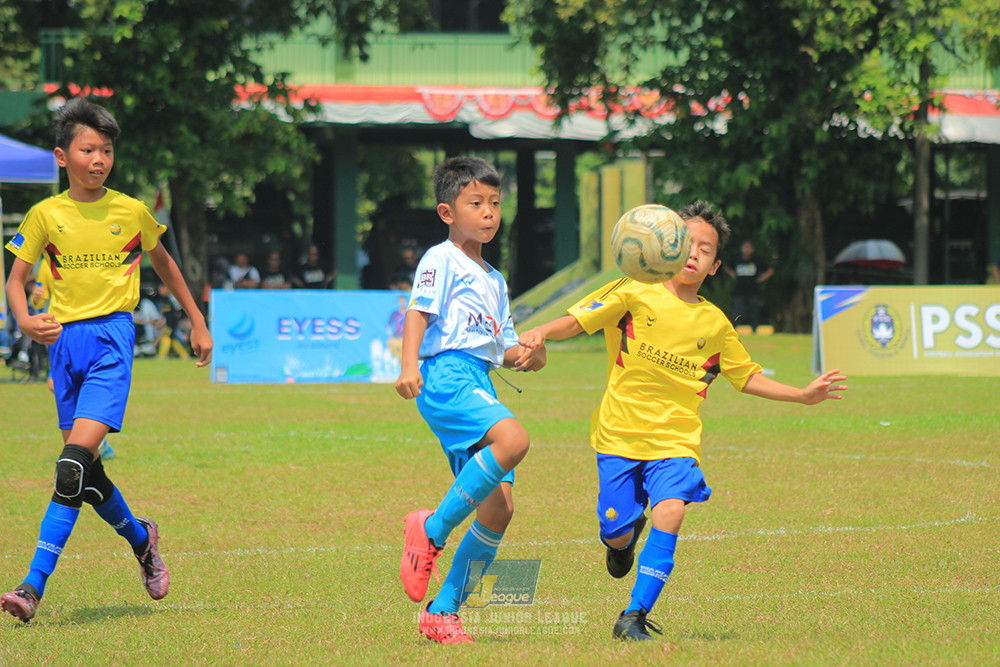 ijlu10 170825 pelita jaya soccer school vs brazillian soccer serpong