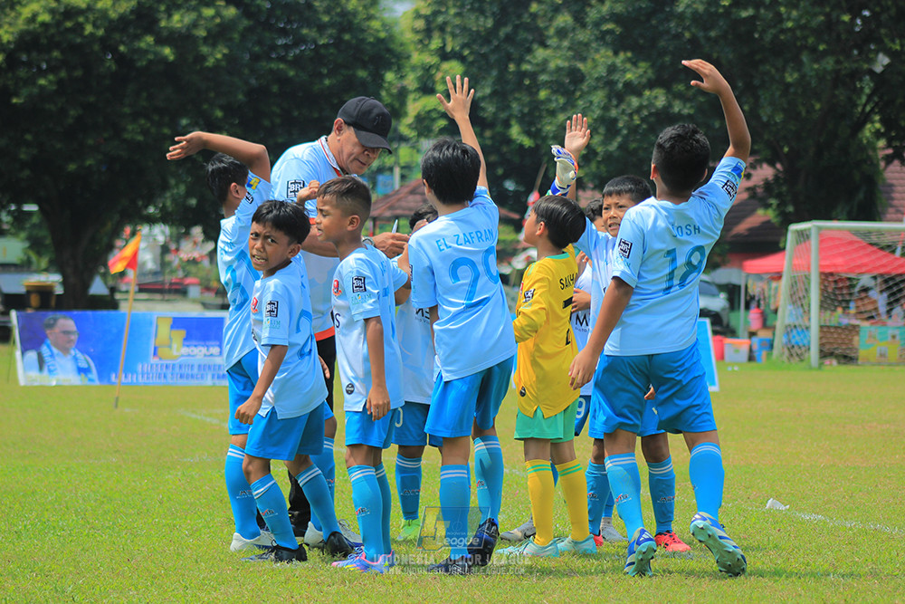 ijlu10 170825 pelita jaya soccer school vs brazillian soccer serpong
