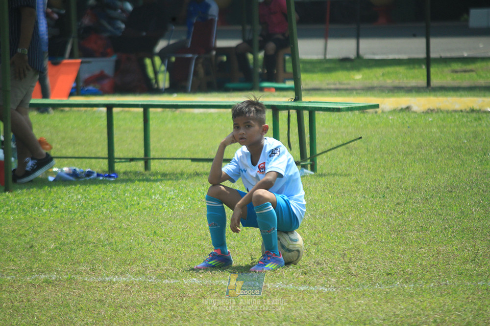 ijlu10 170825 pelita jaya soccer school vs brazillian soccer serpong