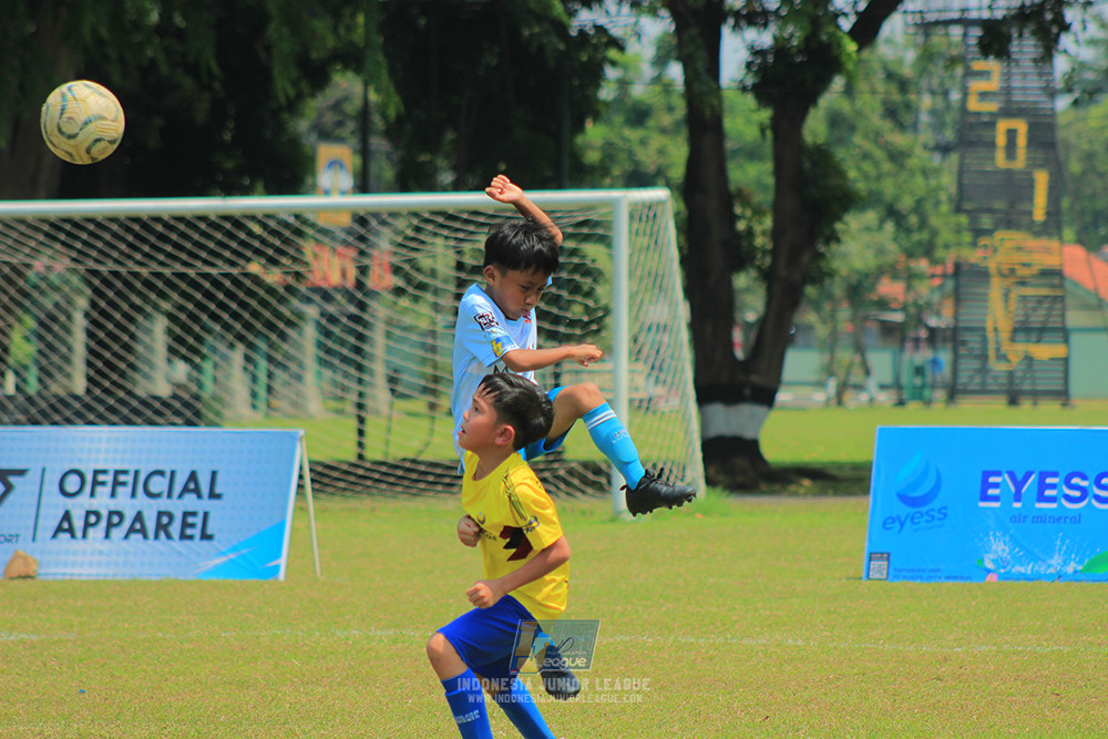 ijlu10 170825 pelita jaya soccer school vs brazillian soccer serpong