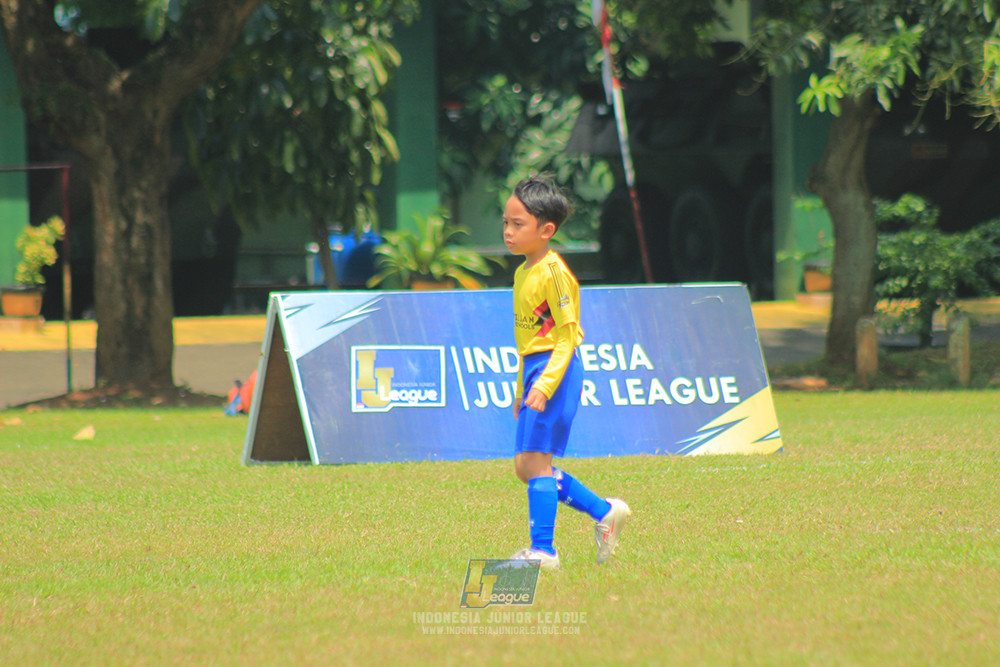 ijlu10 170825 pelita jaya soccer school vs brazillian soccer serpong